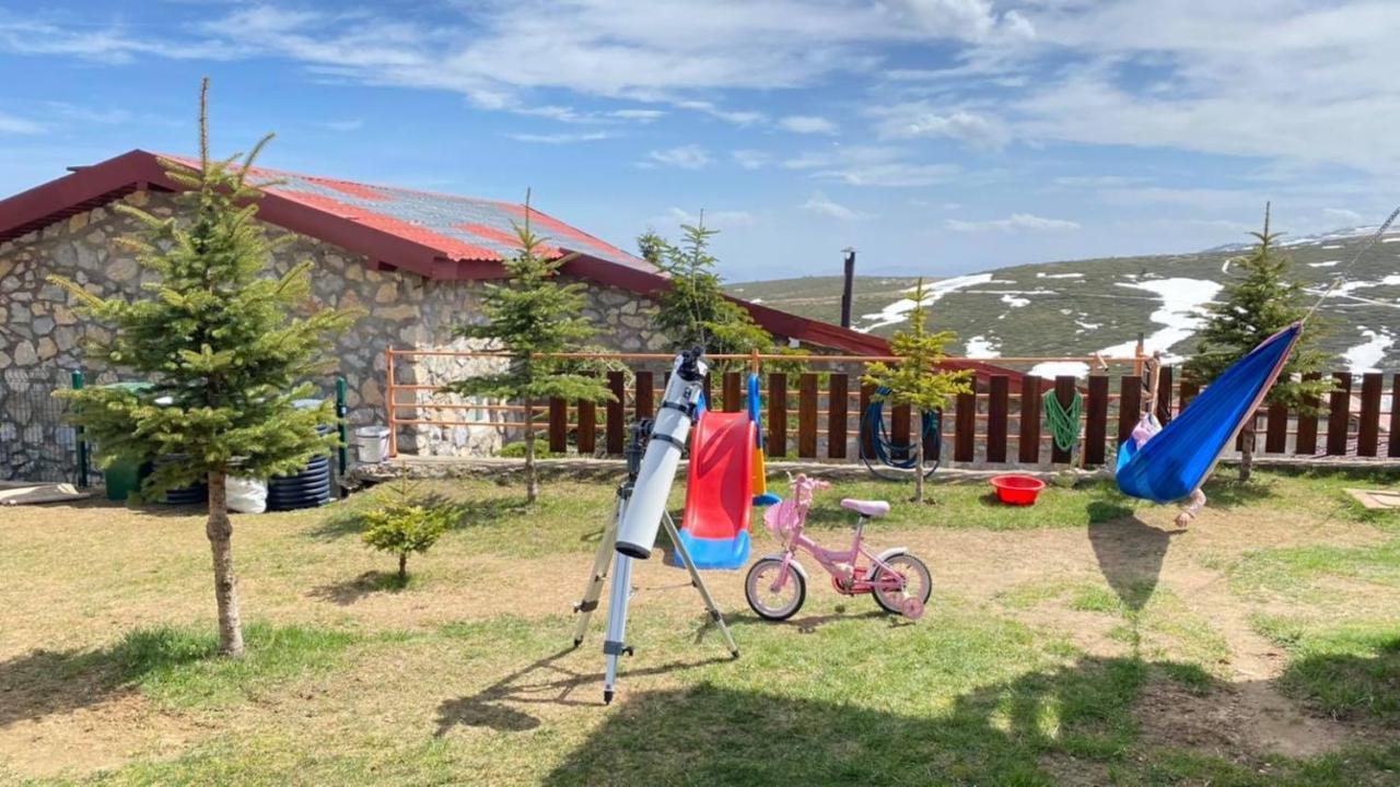 Villa 80 Kodra E Diellit テトヴォ エクステリア 写真