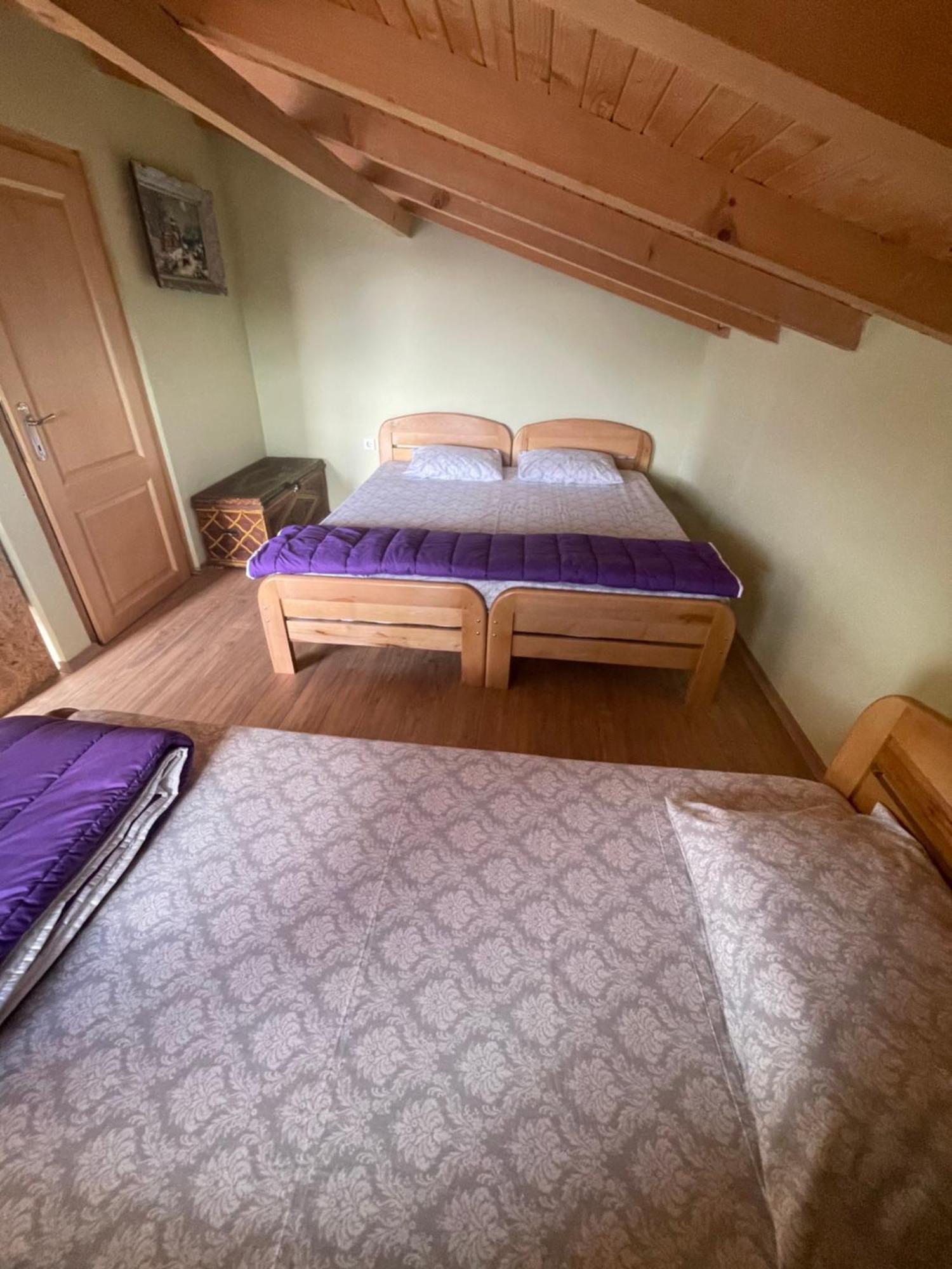 Villa 80 Kodra E Diellit テトヴォ エクステリア 写真